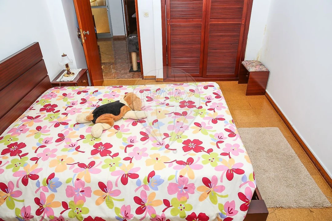 Apartamento T3 para Venda em Carregado e Cadafais Foto 19