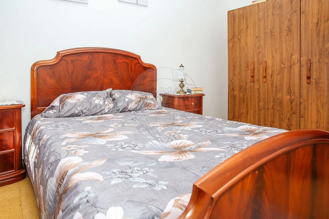 Apartamento T3 para Venda em Carregado e Cadafais Foto 1