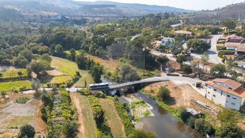 Terreno para Venda em Aguiar de Sousa
