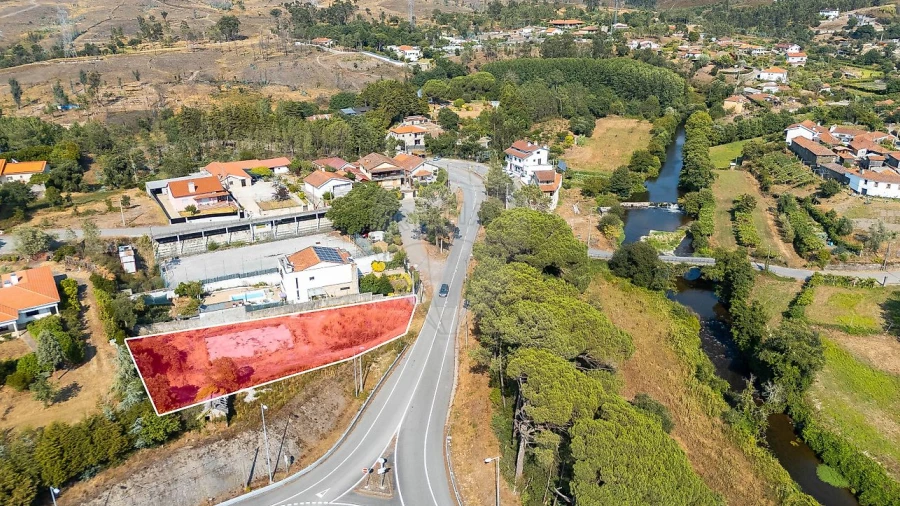 Terreno para Venda em Aguiar de Sousa