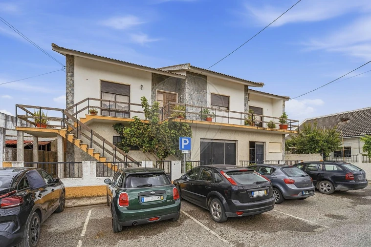 Moradia T3 para Venda em Golegã Foto 35