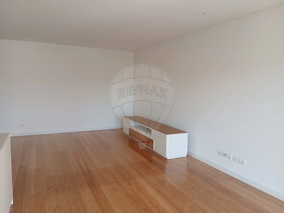 Apartamento T2 para Arrendamento em Campanhã Foto 12