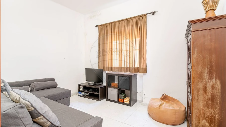 Apartamento T1 para Venda em Caparica e Trafaria