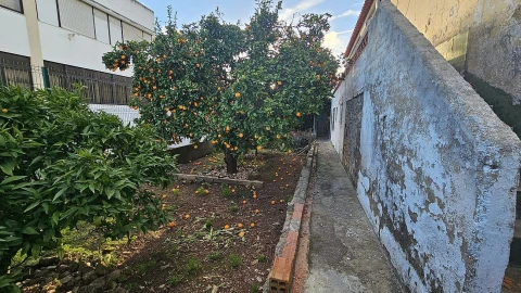 Moradia T4 para Venda em Vialonga