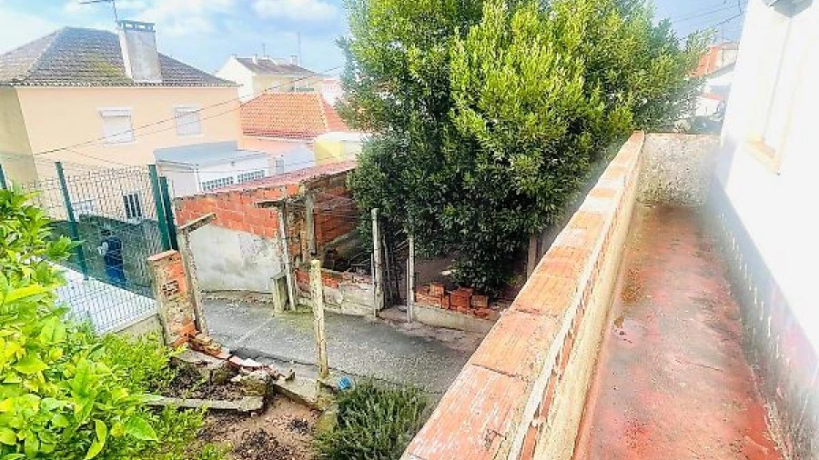 Moradia T4 para Venda em Vialonga