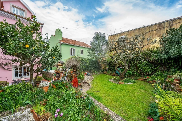 Moradia T5 para Venda em Santa Maria e São Miguel, São Martinho, São Pedro Penaferrim Foto 36