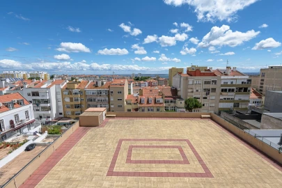 Apartamento T5 para Venda em Penha de França