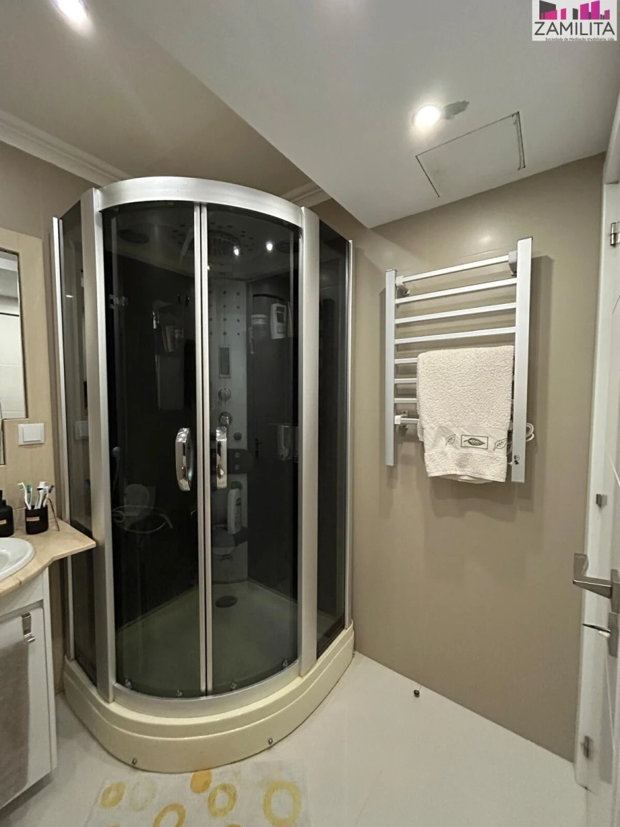 Apartamento T4 para Venda em Amora Foto 18