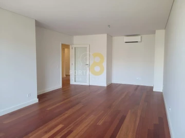 Apartamento T3 para Arrendamento em Matosinhos e Leça da Palmeira