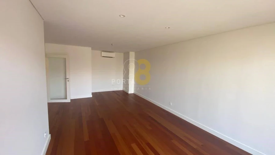 Apartamento T3 para Arrendamento em Matosinhos e Leça da Palmeira Foto 5
