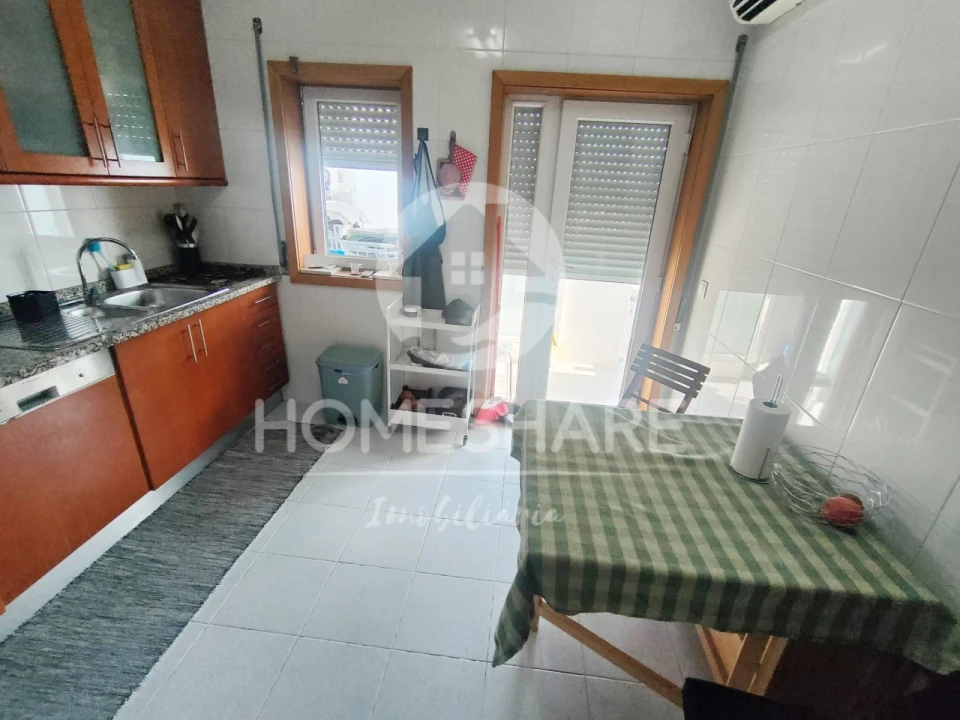 Apartamento T2 para Venda em Rebordosa Foto 10