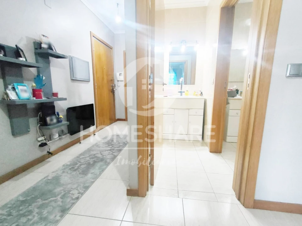 Apartamento T2 para Venda em Rebordosa Foto 13