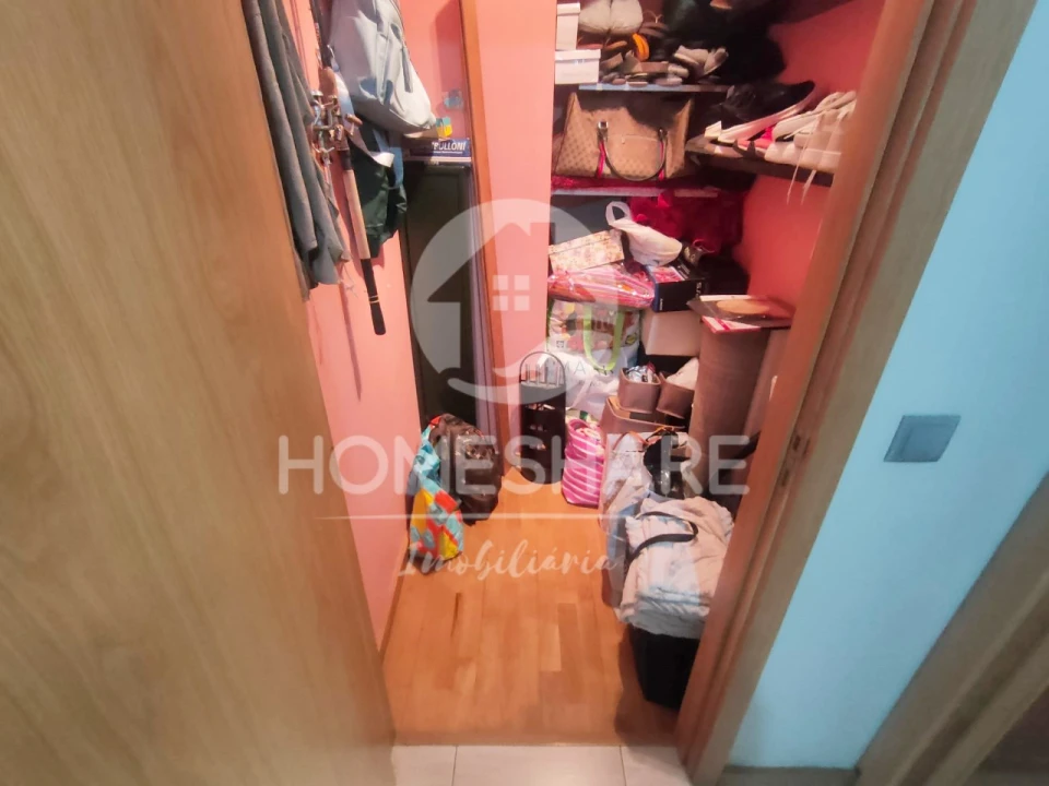Apartamento T2 para Venda em Rebordosa Foto 21