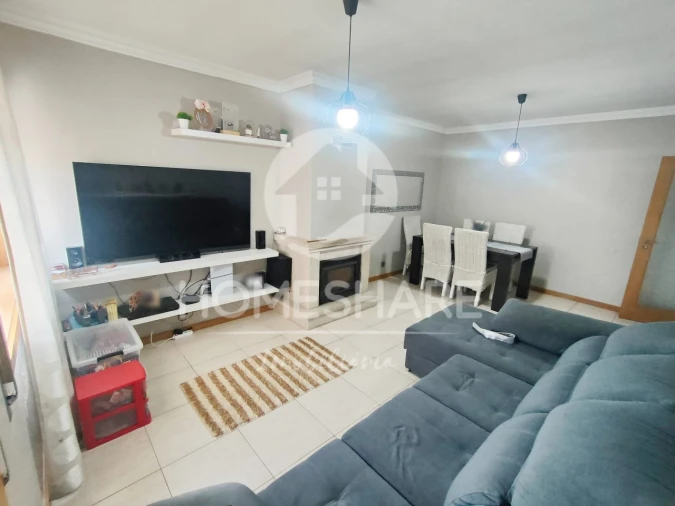 Apartamento T2 para Venda em Rebordosa Foto 4