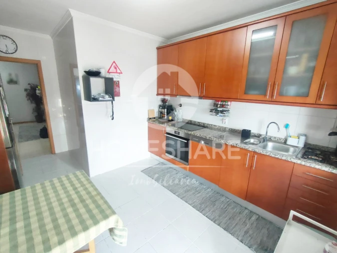 Apartamento T2 para Venda em Rebordosa Foto 8