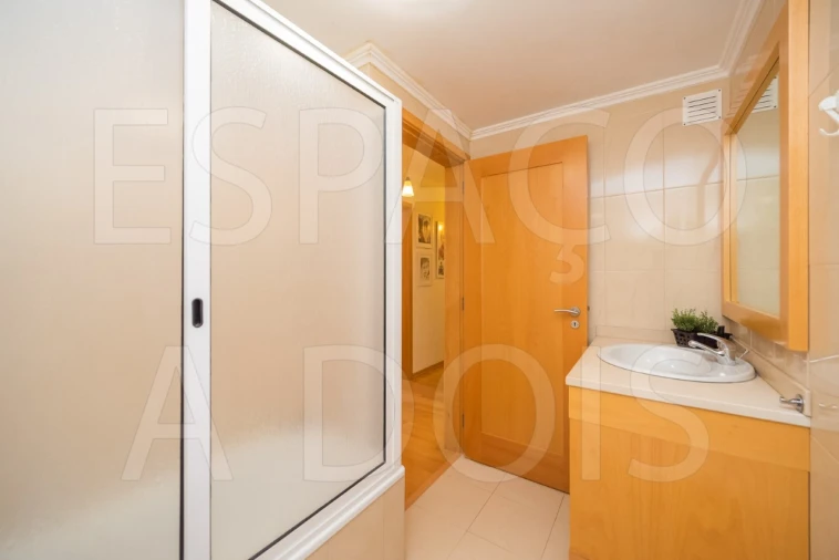Apartamento T3 para Venda em Marvila Foto 36