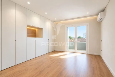 Apartamento T3 para Venda em São Vicente (Braga)