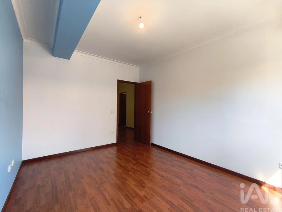 Apartamento T3 para Venda em Lousã e Vilarinho Foto 24