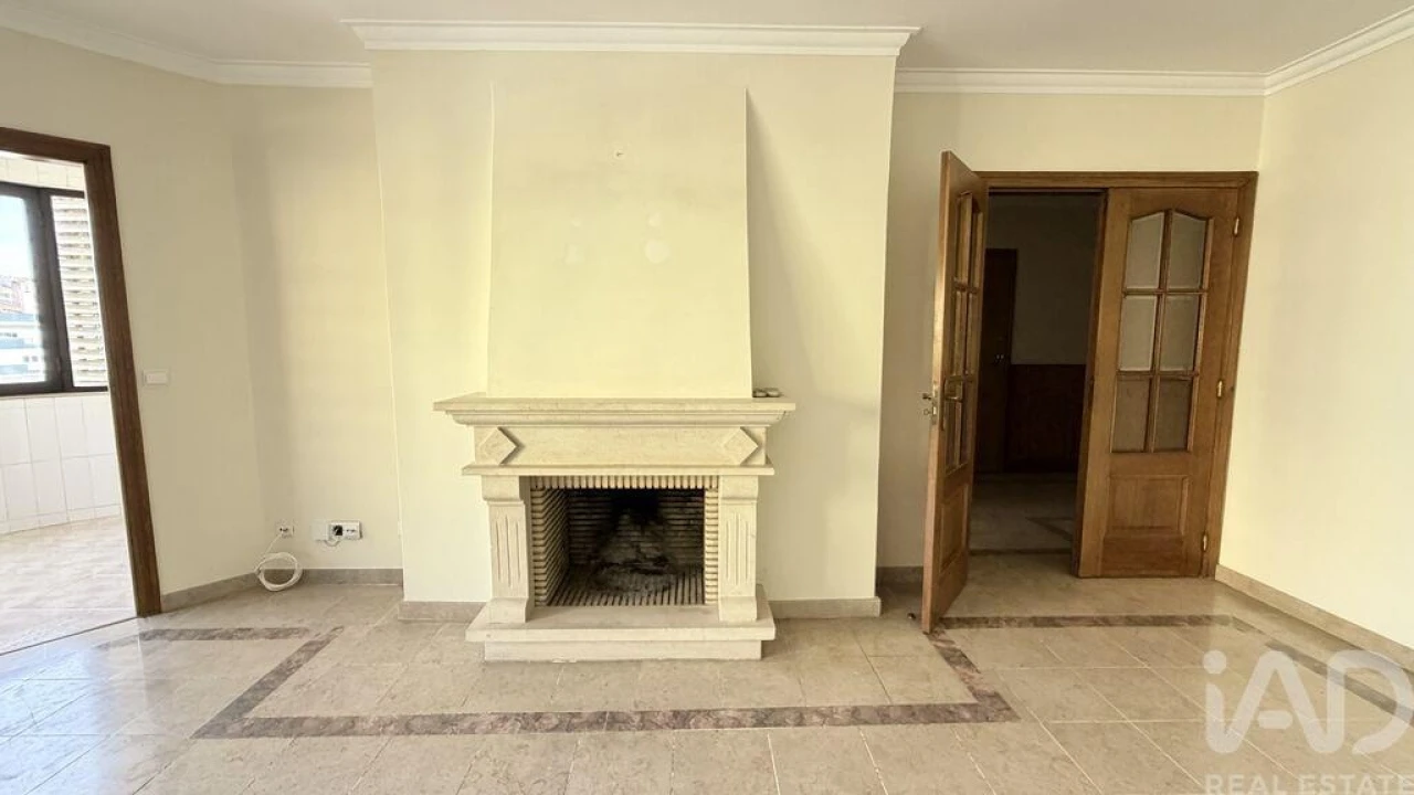 Apartamento T3 para Venda em Romeira e Várzea Foto 18