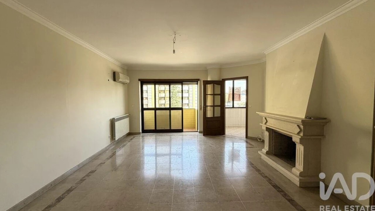 Apartamento T3 para Venda em Romeira e Várzea Foto 16