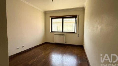 Apartamento T3 para Venda em Romeira e Várzea