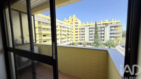 Apartamento T3 para Venda em Romeira e Várzea