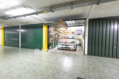 Apartamento T3 para Venda em Romeira e Várzea