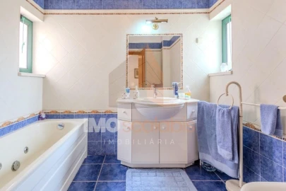 Apartamento T3 para Venda em Romeira e Várzea