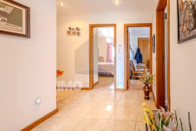 Apartamento T3 para Venda em Romeira e Várzea