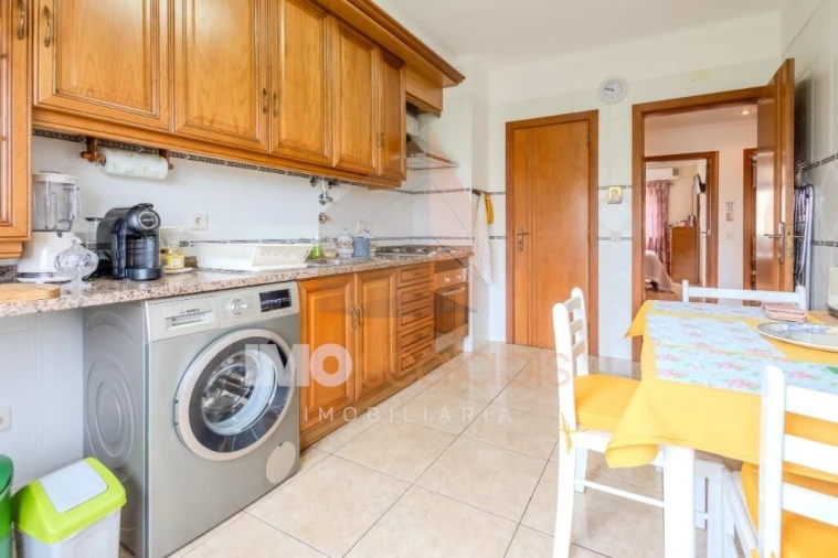 Apartamento T3 para Venda em Romeira e Várzea Foto 19