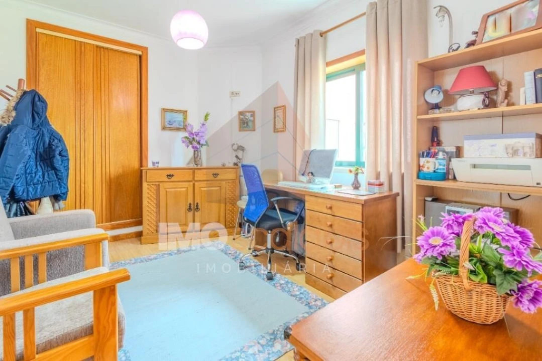 Apartamento T3 para Venda em Romeira e Várzea Foto 11
