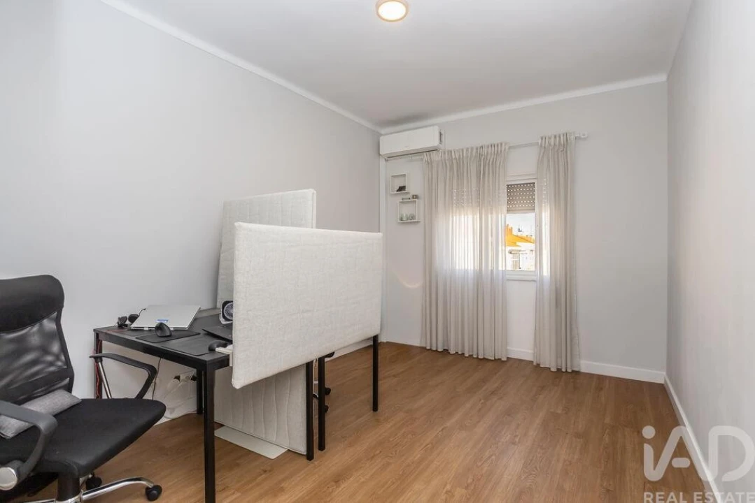 Apartamento T3 para Venda em Alto do Seixalinho, Santo André e Verderena Foto 16