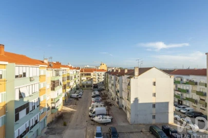 Apartamento T3 para Venda em Alto do Seixalinho, Santo André e Verderena