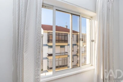 Apartamento T3 para Venda em Alto do Seixalinho, Santo André e Verderena