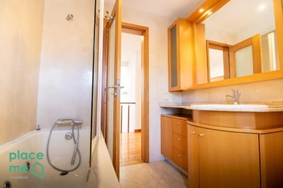 Apartamento T4 para Arrendamento em São Vitor (Braga)