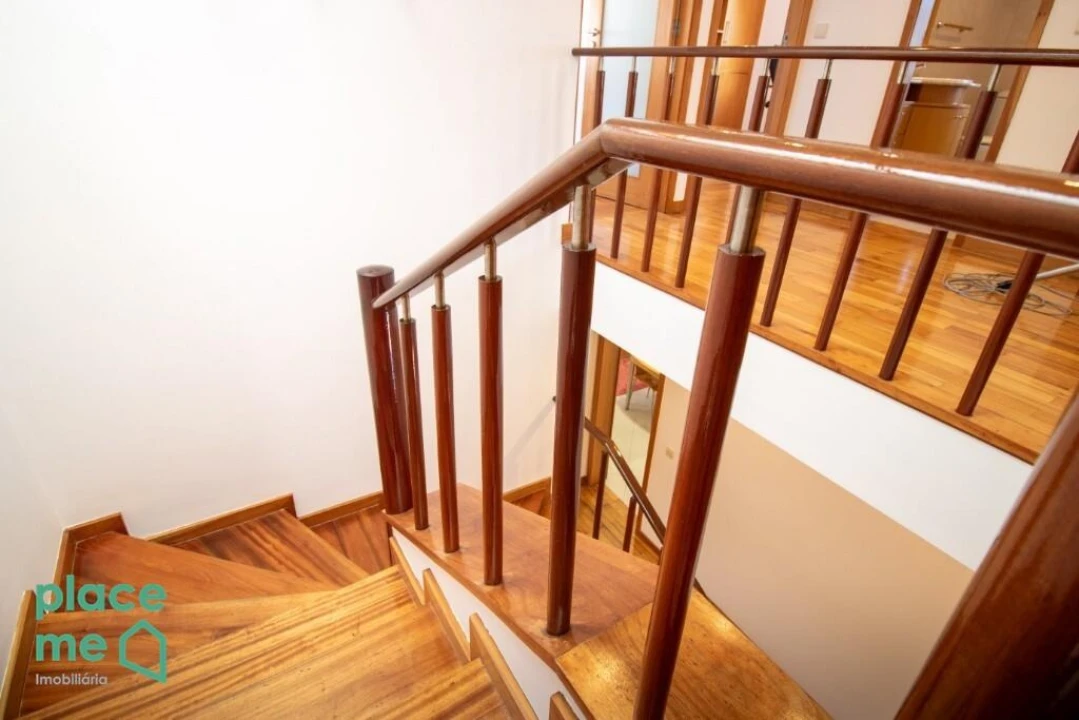Apartamento T4 para Arrendamento em São Vitor (Braga) Foto 1