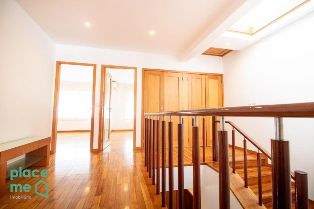 Apartamento T4 para Arrendamento em São Vitor (Braga) Foto 17