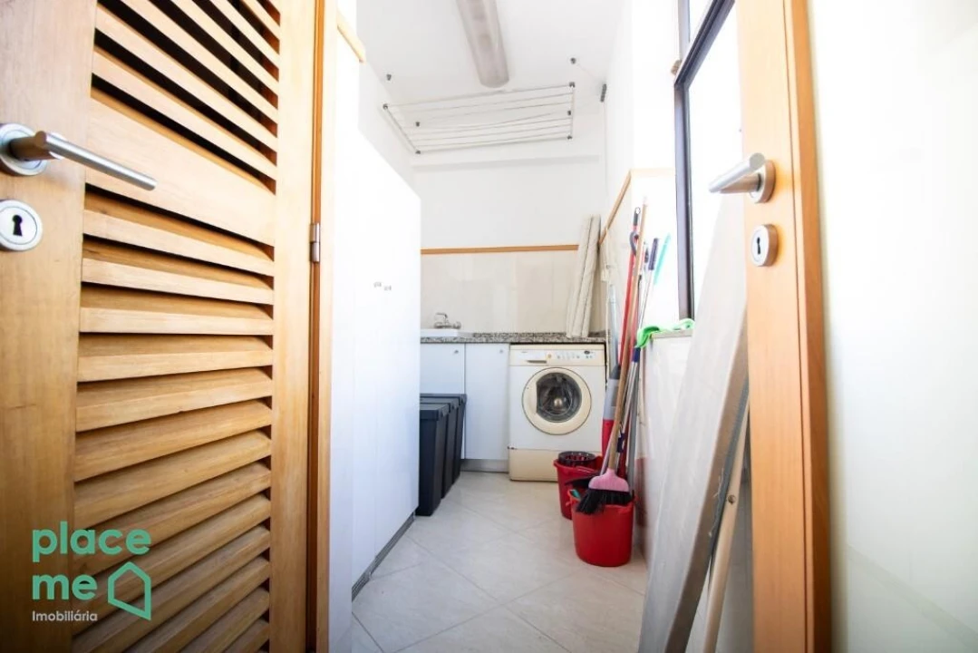 Apartamento T4 para Arrendamento em São Vitor (Braga) Foto 31