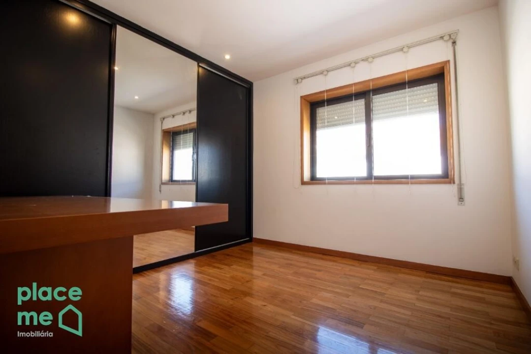 Apartamento T4 para Arrendamento em São Vitor (Braga) Foto 13