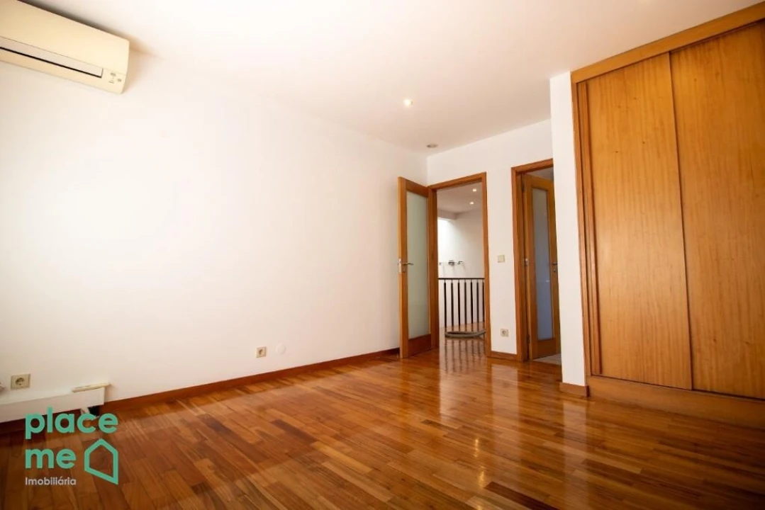 Apartamento T4 para Arrendamento em São Vitor (Braga) Foto 4