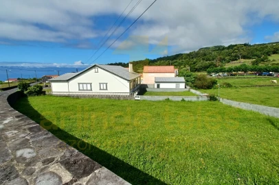 Moradia T3 para Venda em Ribeira Seca