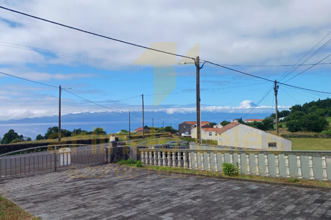 Moradia T3 para Venda em Ribeira Seca Foto 4