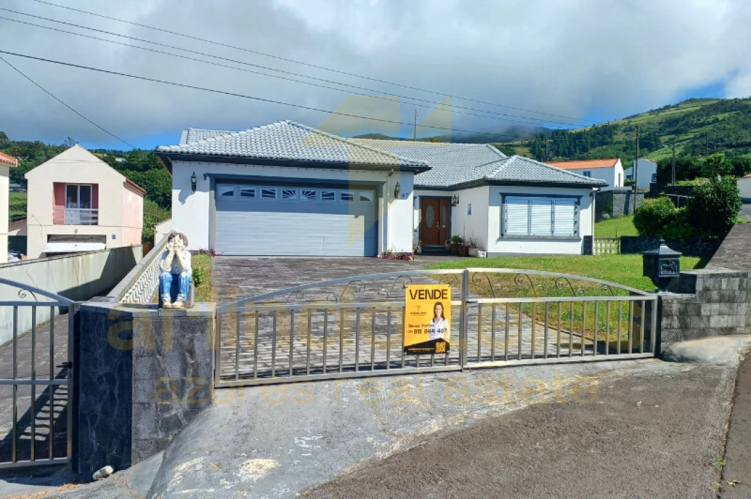Moradia T3 para Venda em Ribeira Seca Foto 41