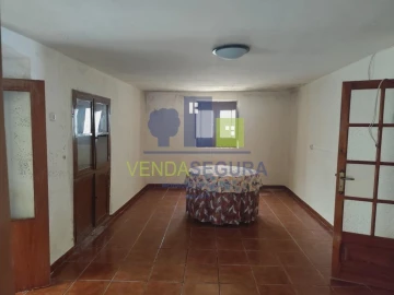 Moradia T4 para Venda em Granja