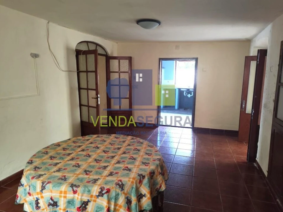 Moradia T4 para Venda em Granja Foto 2