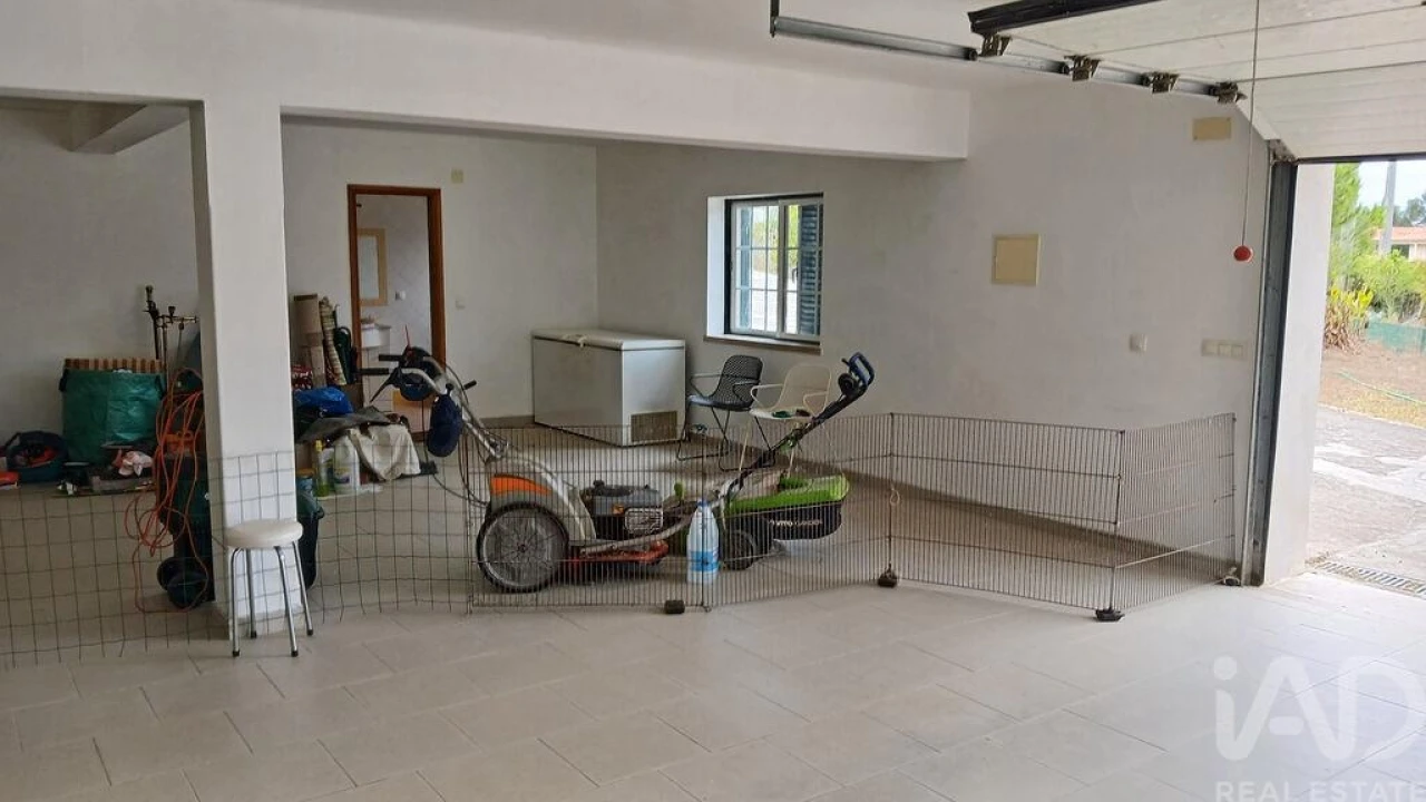Moradia T3 para Venda em Alvorninha Foto 28
