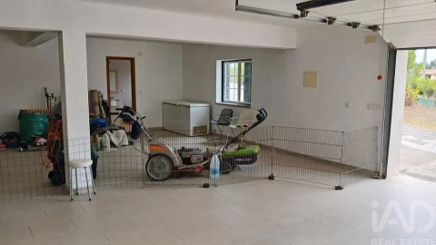 Moradia T3 para Venda em Alvorninha