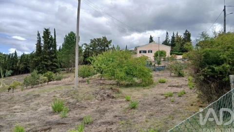 Moradia T3 para Venda em Alvorninha