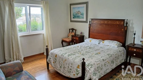 Moradia T3 para Venda em Alvorninha