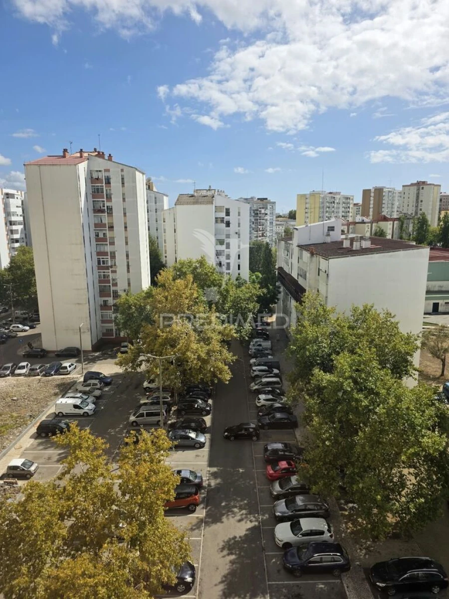 Apartamento T3 para Venda em Corroios Foto 14